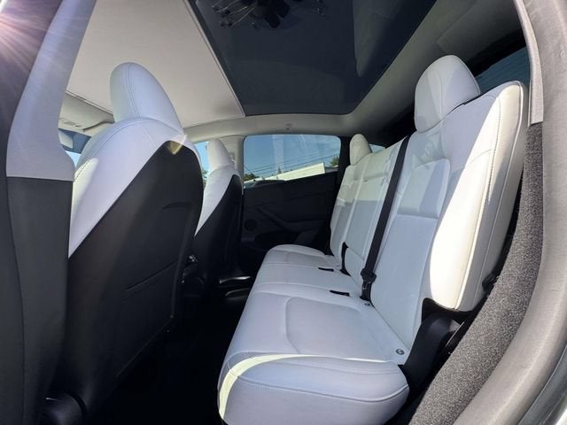 2024 Tesla Model Y Performance