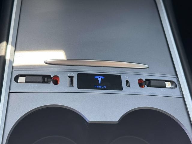 2024 Tesla Model Y Performance