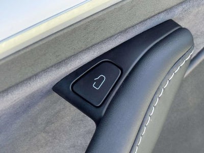 2024 Tesla Model Y Performance