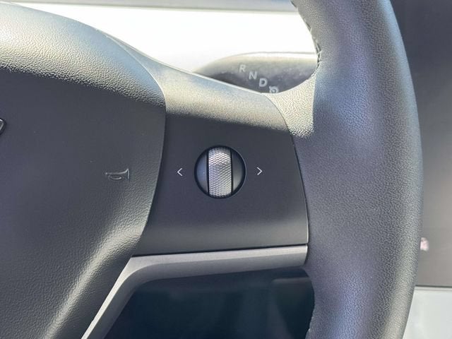 2024 Tesla Model Y Performance