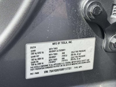 2024 Tesla Model Y Performance