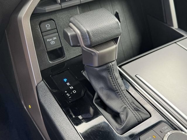2025 Toyota Sequoia SR5