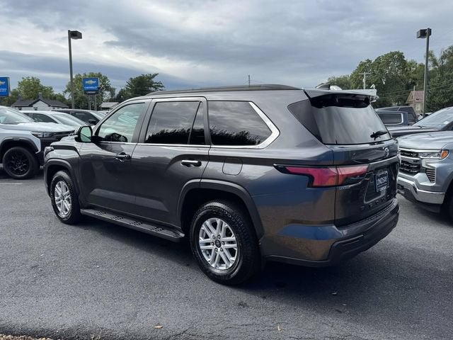 2025 Toyota Sequoia SR5