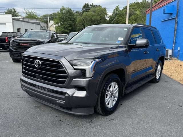 2025 Toyota Sequoia SR5