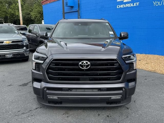 2025 Toyota Sequoia SR5