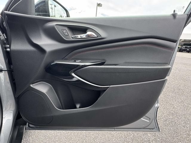 2026 Chevrolet Trax RS - Photo 8