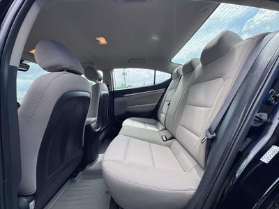 2020 Hyundai Elantra SE