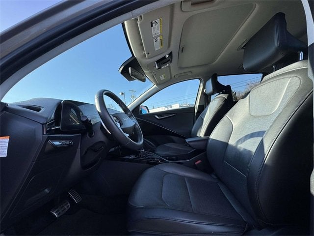 2023 Kia Niro SX Touring