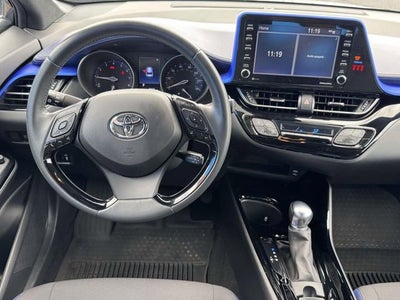 2022 Toyota C-HR XLE