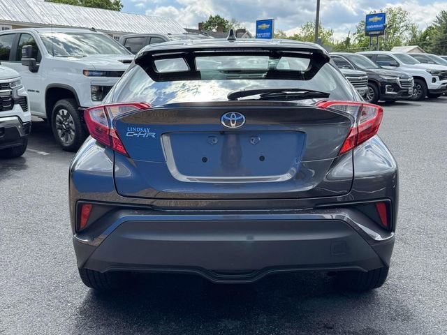 2022 Toyota C-HR XLE