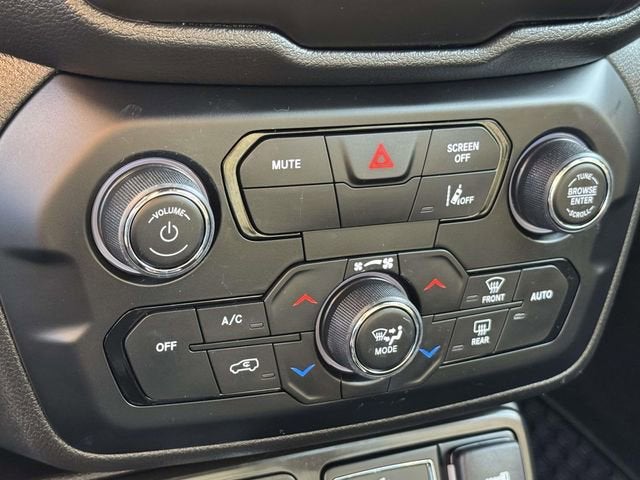 2022 Jeep Renegade Altitude 4x4